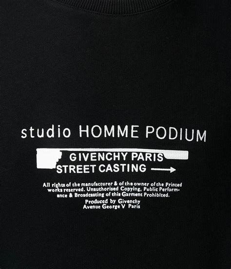 givenchy studio homme podium